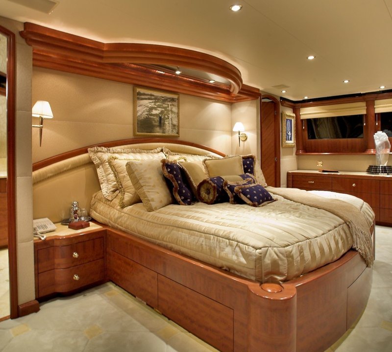 The 38m Yacht NAMOH