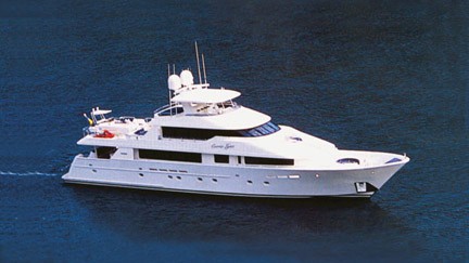 The 39m Yacht DONA LOLA