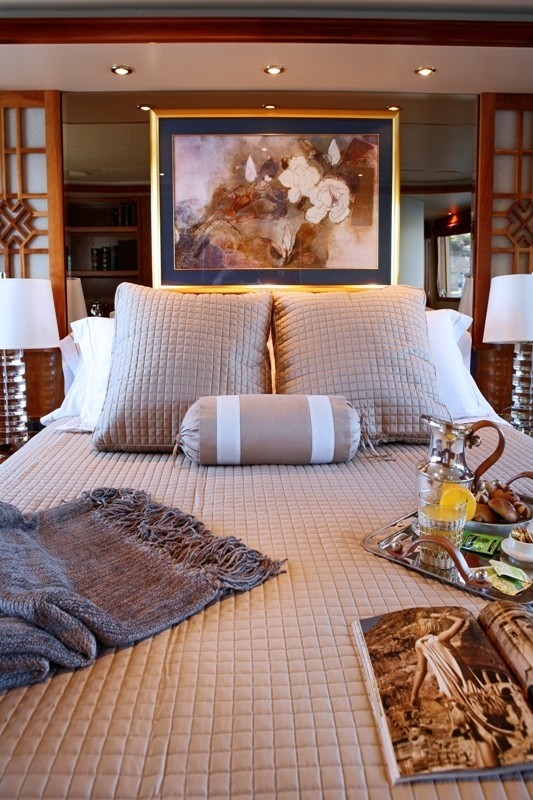 Main Master Berth Aboard Yacht ENDLESS SUMMER