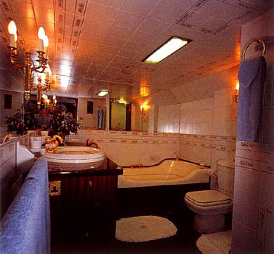 En Suite On Yacht GLORIOUS