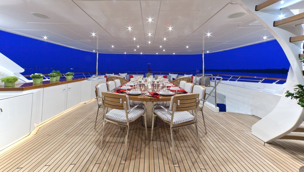 The 39m Yacht REVELRY