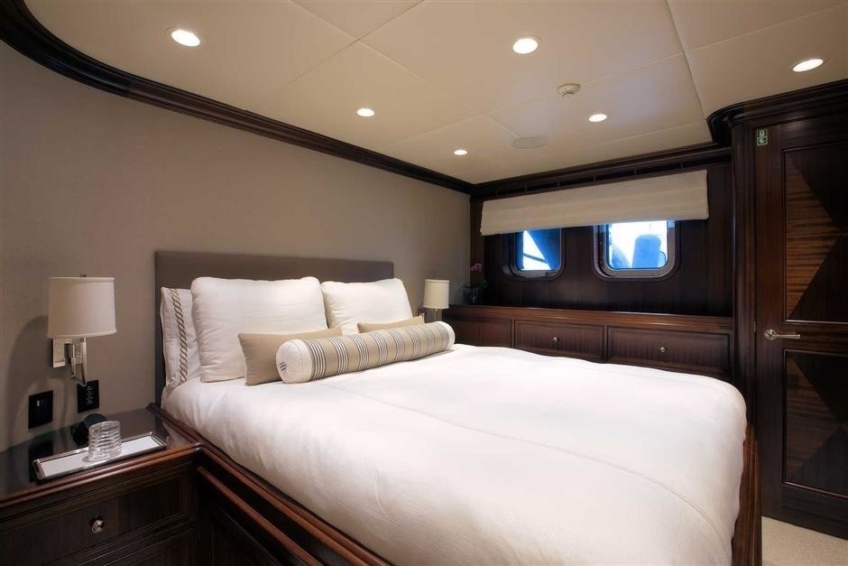 The 39m Yacht SAFIRA