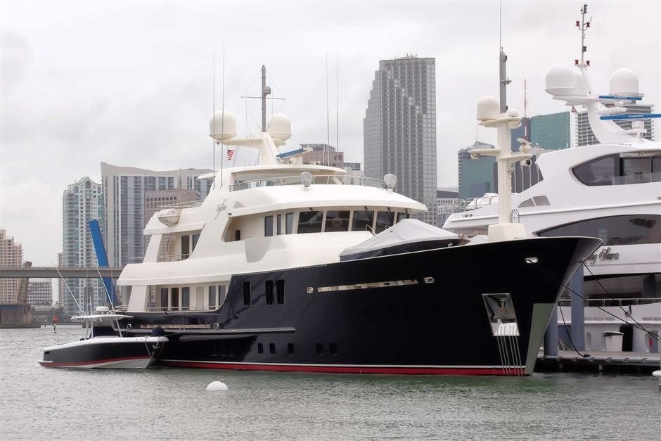 The 39m Yacht SAFIRA