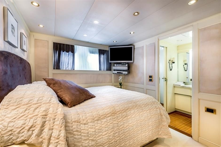 The 39m Yacht SUPERFUN