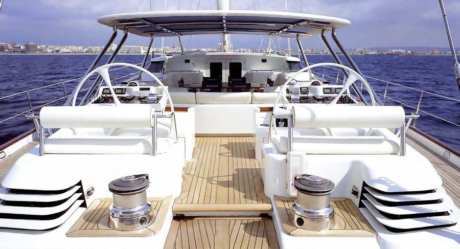 The 39m Yacht TENAZ