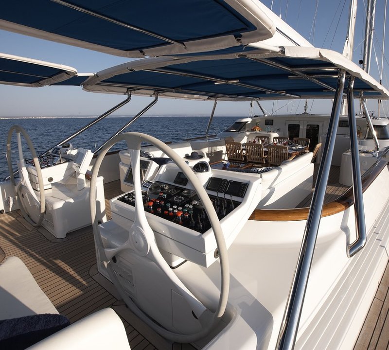 The 39m Yacht TENAZ
