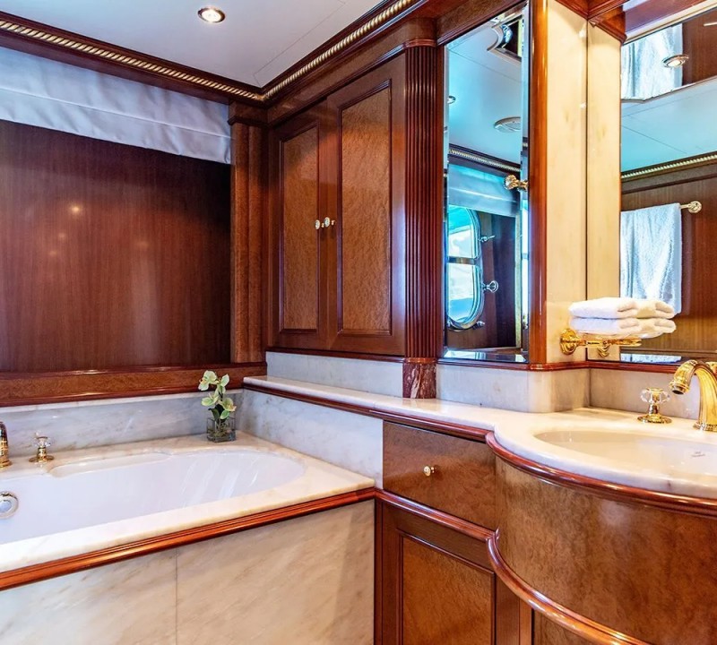 Ensuite bathroom