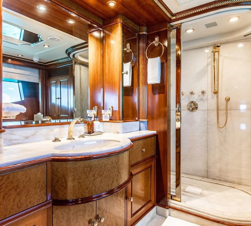 Ensuite bathroom
