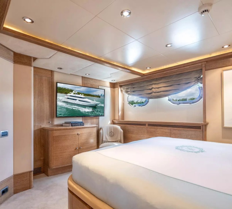 Double guest suite