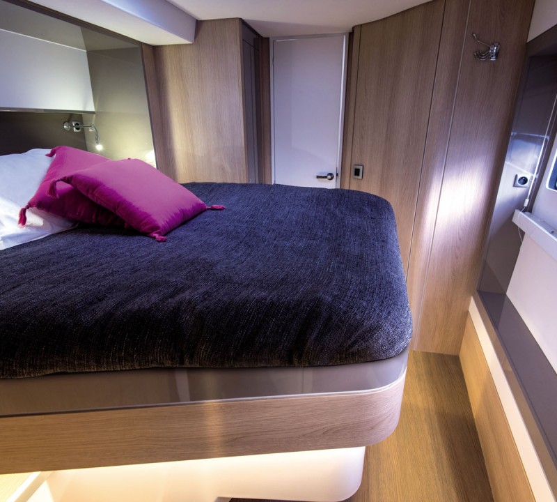 Double cabin