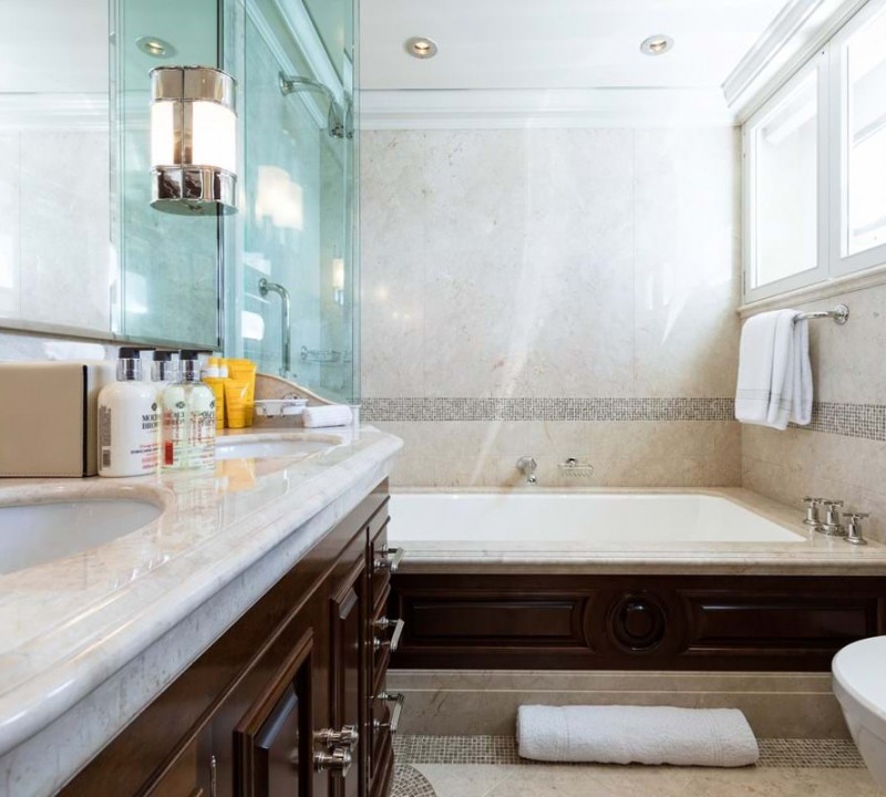 Guest cabin en suite