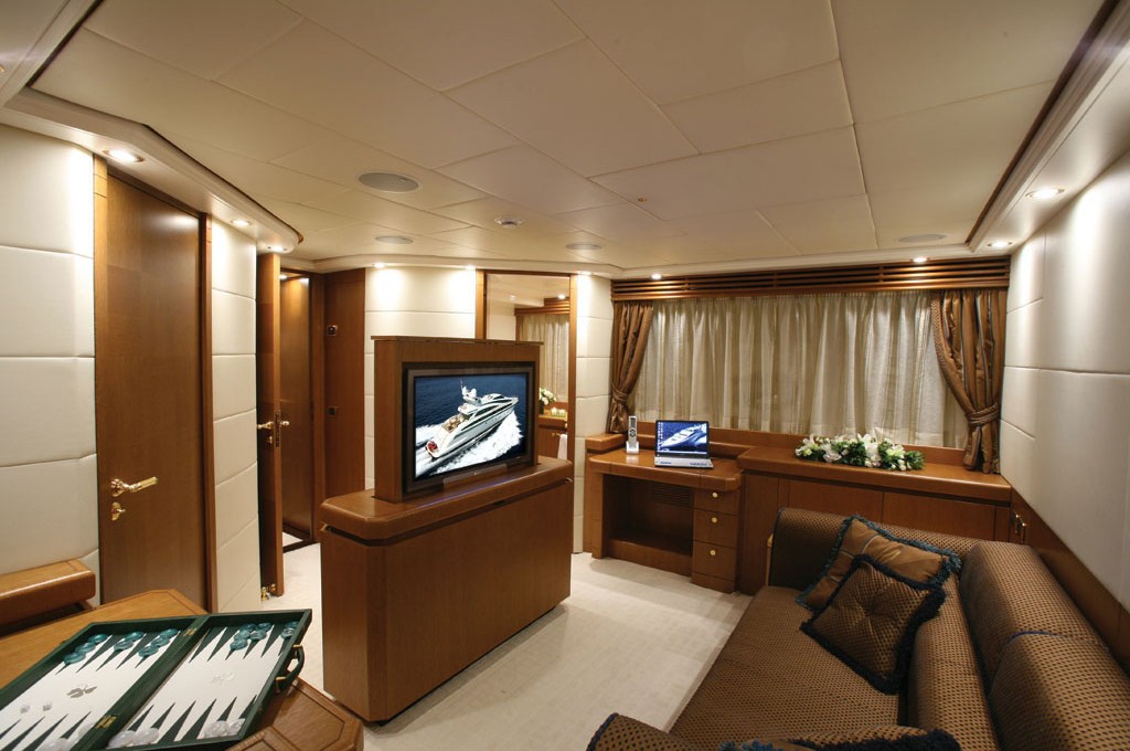 The 40m Yacht ALFA XII