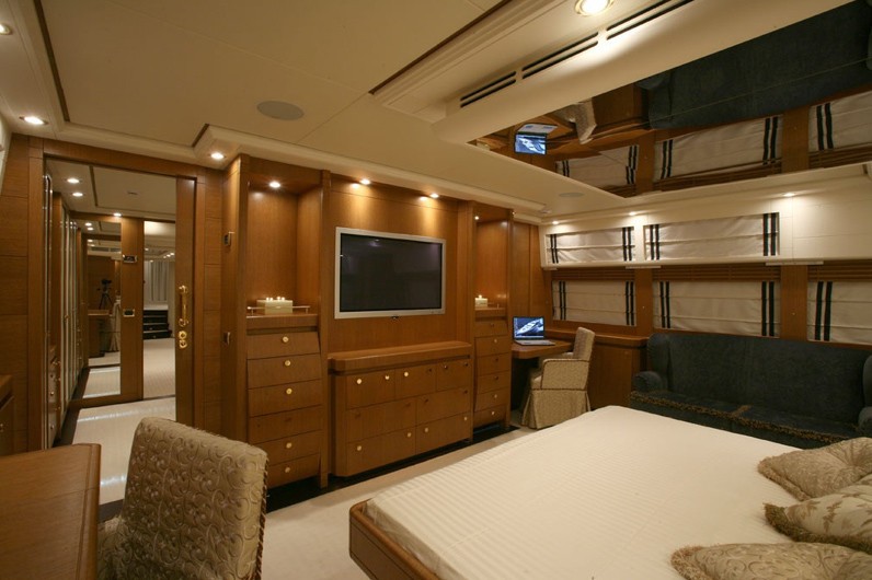 The 40m Yacht ALFA XII