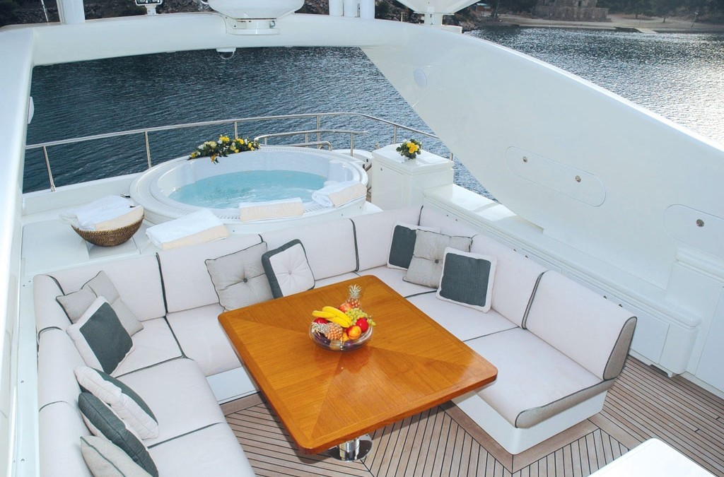 The 40m Yacht ALFA XII