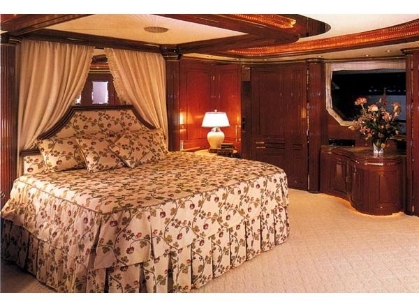 Cabin On Yacht AQUALIBRIUM