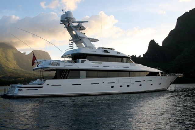 The 40m Yacht MEA CULPA