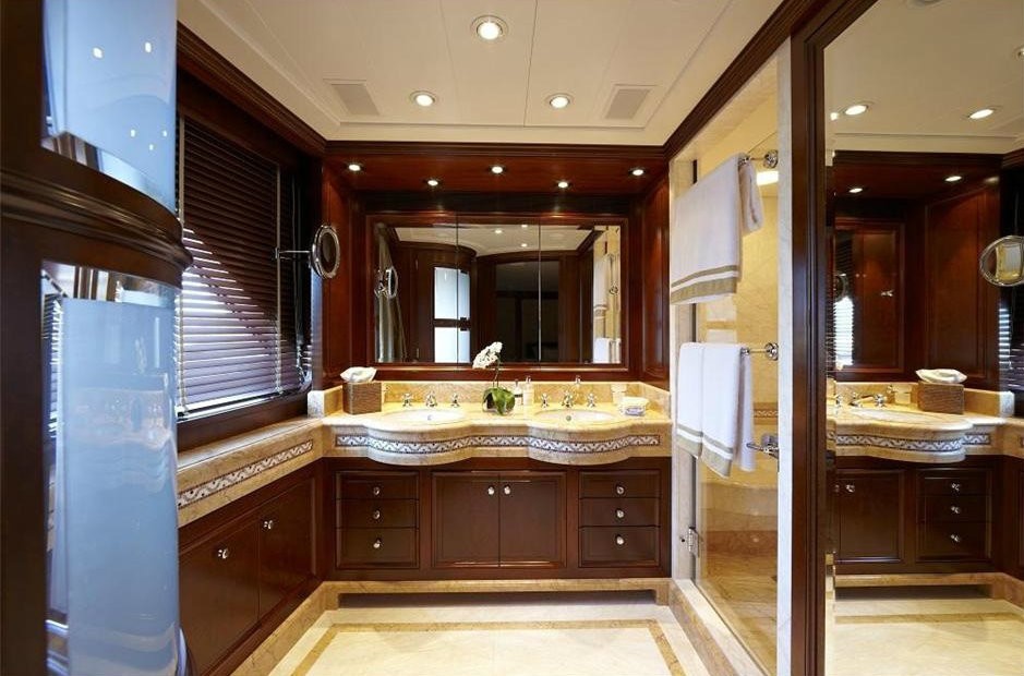 The 40m Yacht SEAFLOWER