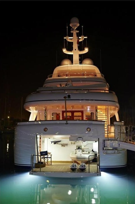 The 40m Yacht SEAFLOWER