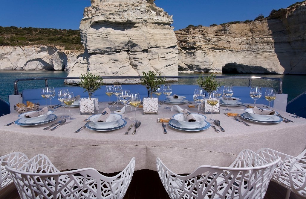 Al Fresco Eating/dining Aboard Yacht BARENTS SEA