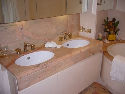 Main Master Bath Aboard Yacht LADYSHIP