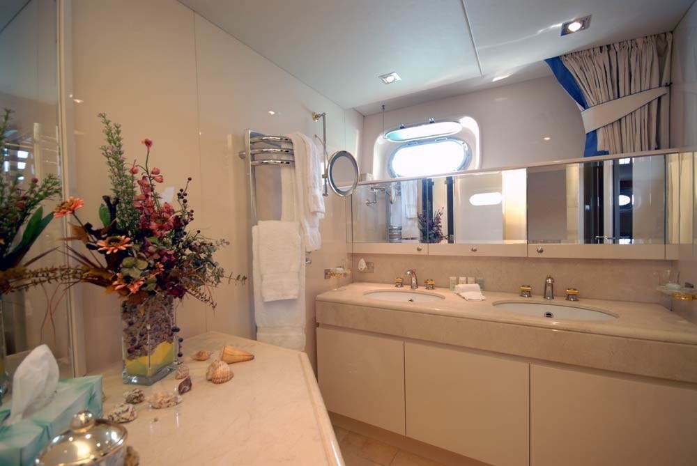 Bath On Board Yacht LADYSHIP
