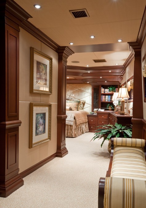 Main Master Lobby On Board Yacht LAGNIAPPE