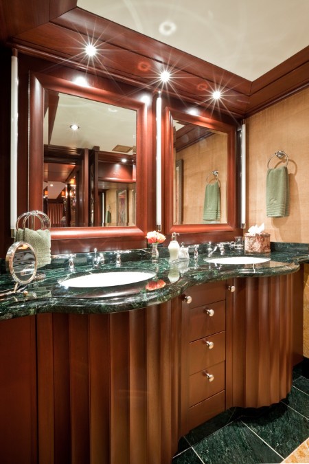 VIP Bath On Board Yacht LAGNIAPPE