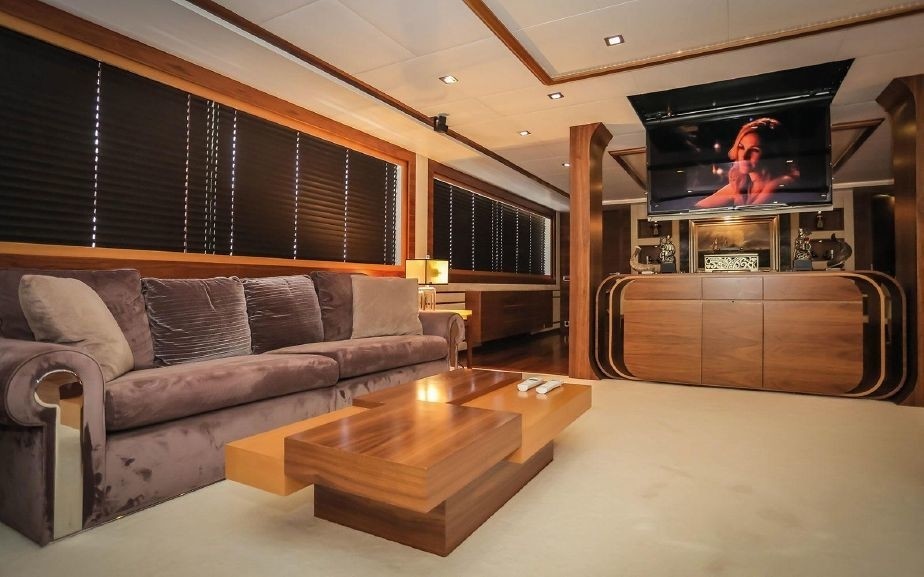 The 41m Yacht MY STEEL