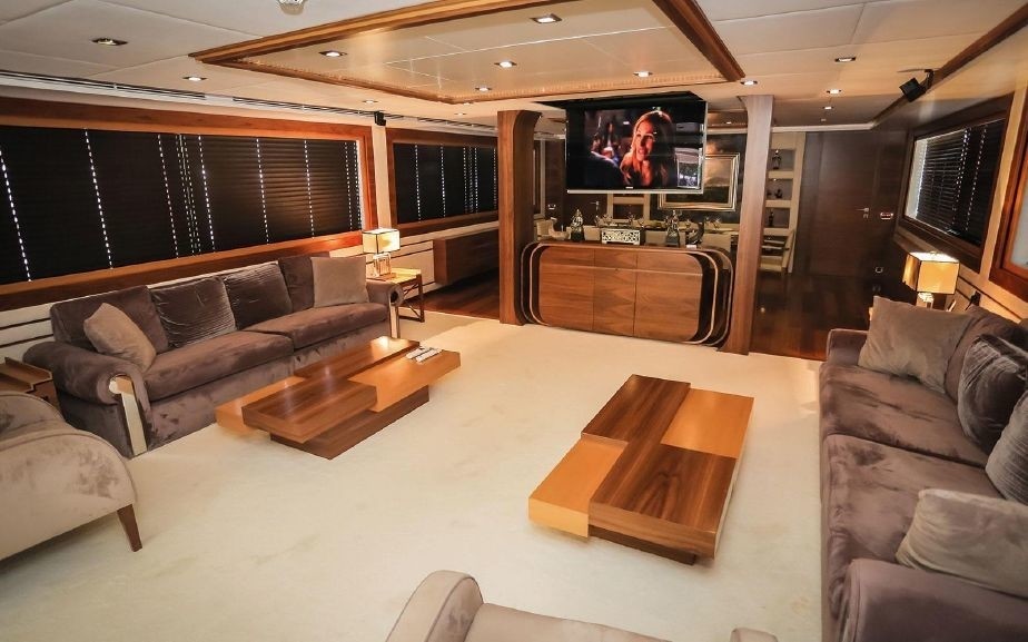 The 41m Yacht MY STEEL