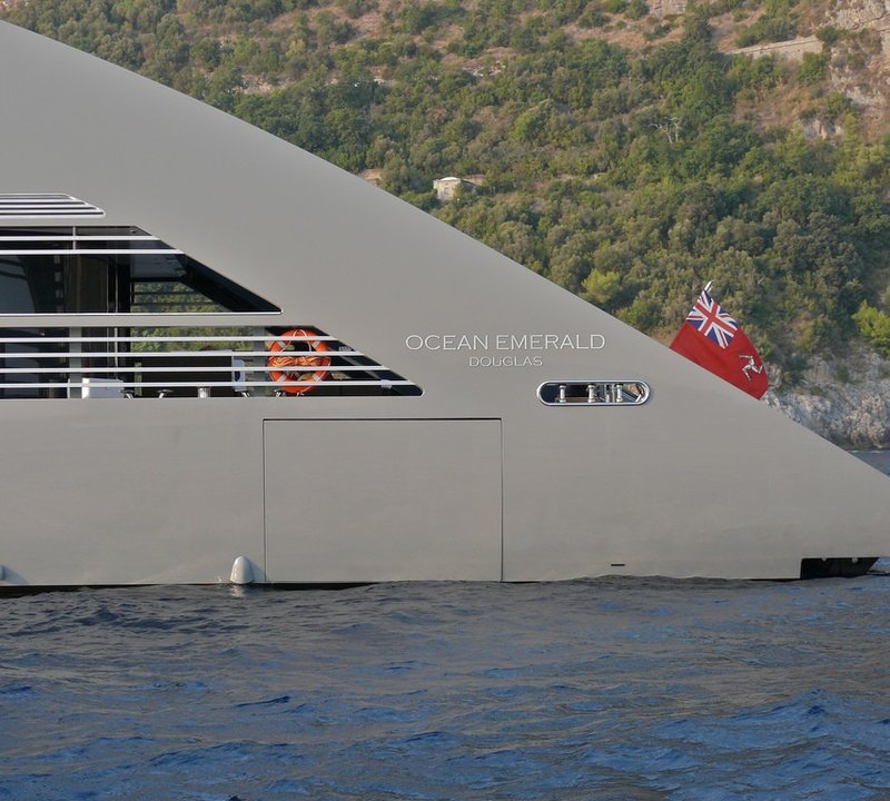 Profile On Board Yacht OCEAN EMERALD