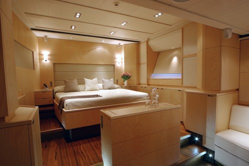 The 42m Yacht BELLA RAGAZZA