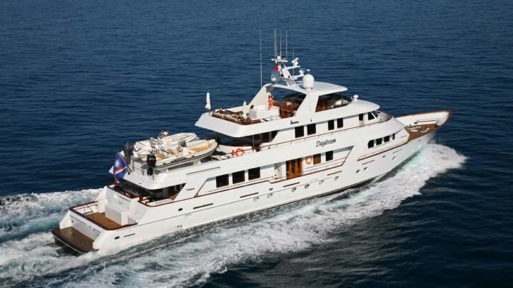 Cruising On Yacht DAYDREAM
