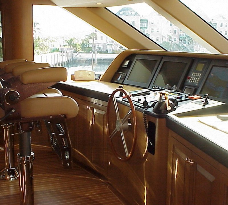The 42m Yacht MONA LIZA