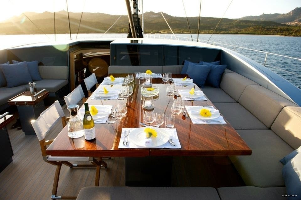 alfresco dining