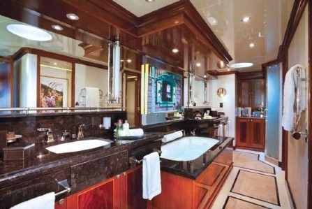 Main Master Bathroom Aboard Yacht WAKU