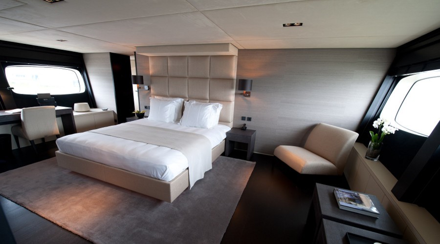 The 43m Yacht LATITUDE