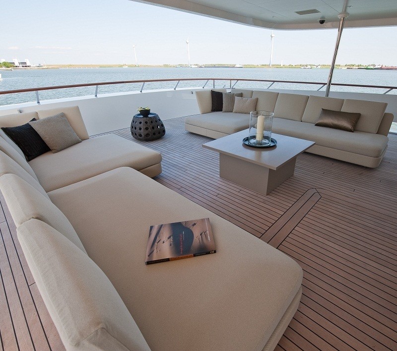 The 43m Yacht LATITUDE