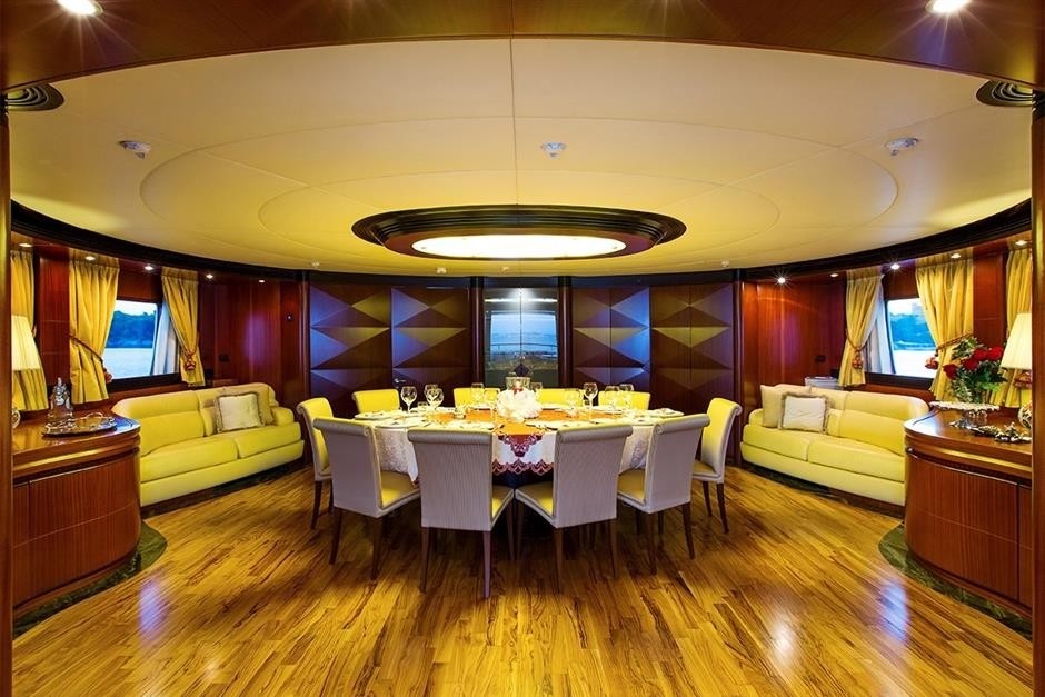 The 43m Yacht LIGHEA