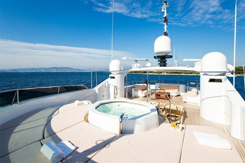 The 43m Yacht LIGHEA