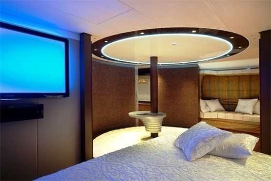 The 43m Yacht MI VIDA