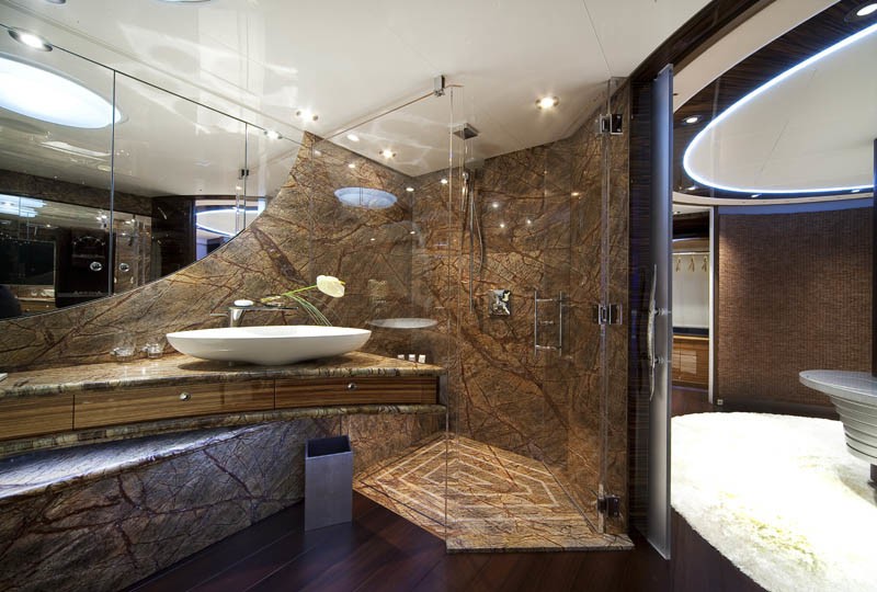 The 43m Yacht MI VIDA