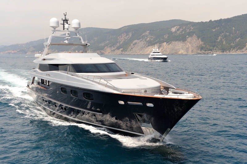 The 43m Yacht MI VIDA