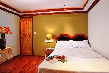 Guest's Cabin Aboard Yacht ORION
