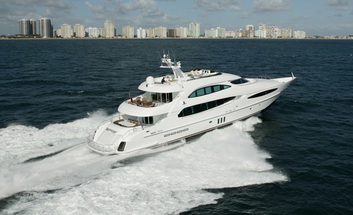 Aft Aspect: Yacht WORLD IS NOT ENOUGH's Cruising Captured