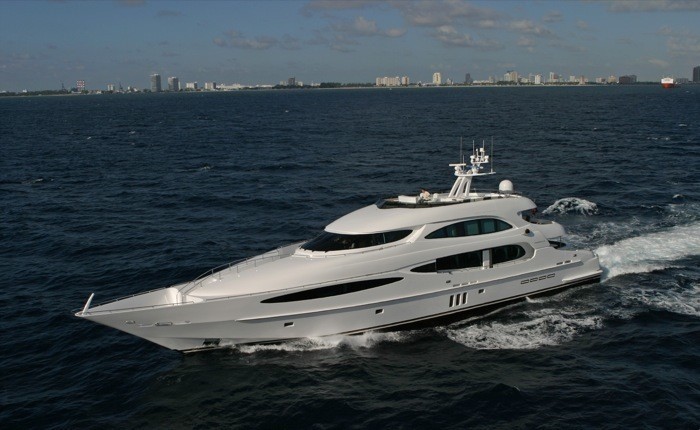 Profile Aspect: Yacht WORLD IS NOT ENOUGH's Cruising Captured