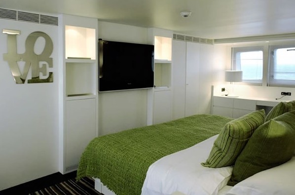 Green Guest's Cabin Aboard Yacht BERZINC