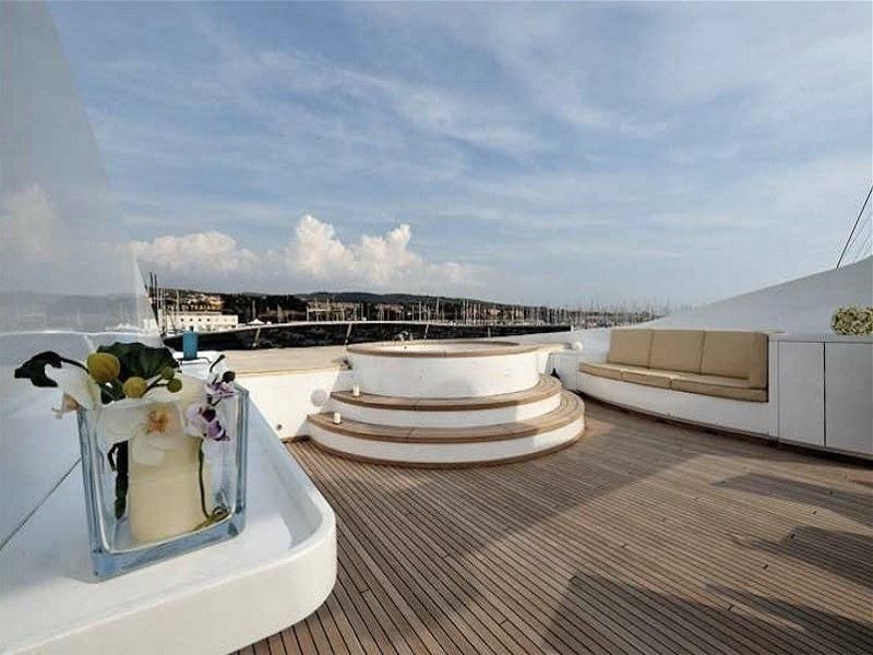 The 44m Yacht VILLA SUL MARE