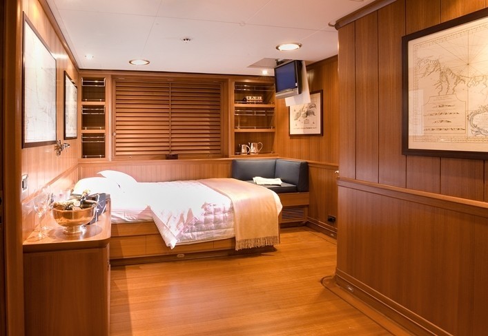 Single Sized Stateroom Aboard Yacht HERITAGE