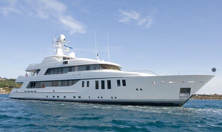 Profile On Board Yacht MY LITTLE VIOLET