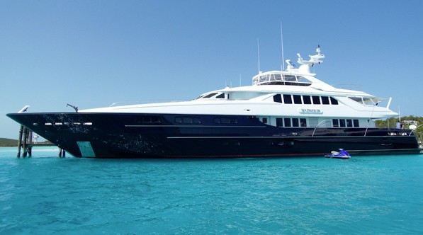 Premier Overview On Board Yacht YOU & ME